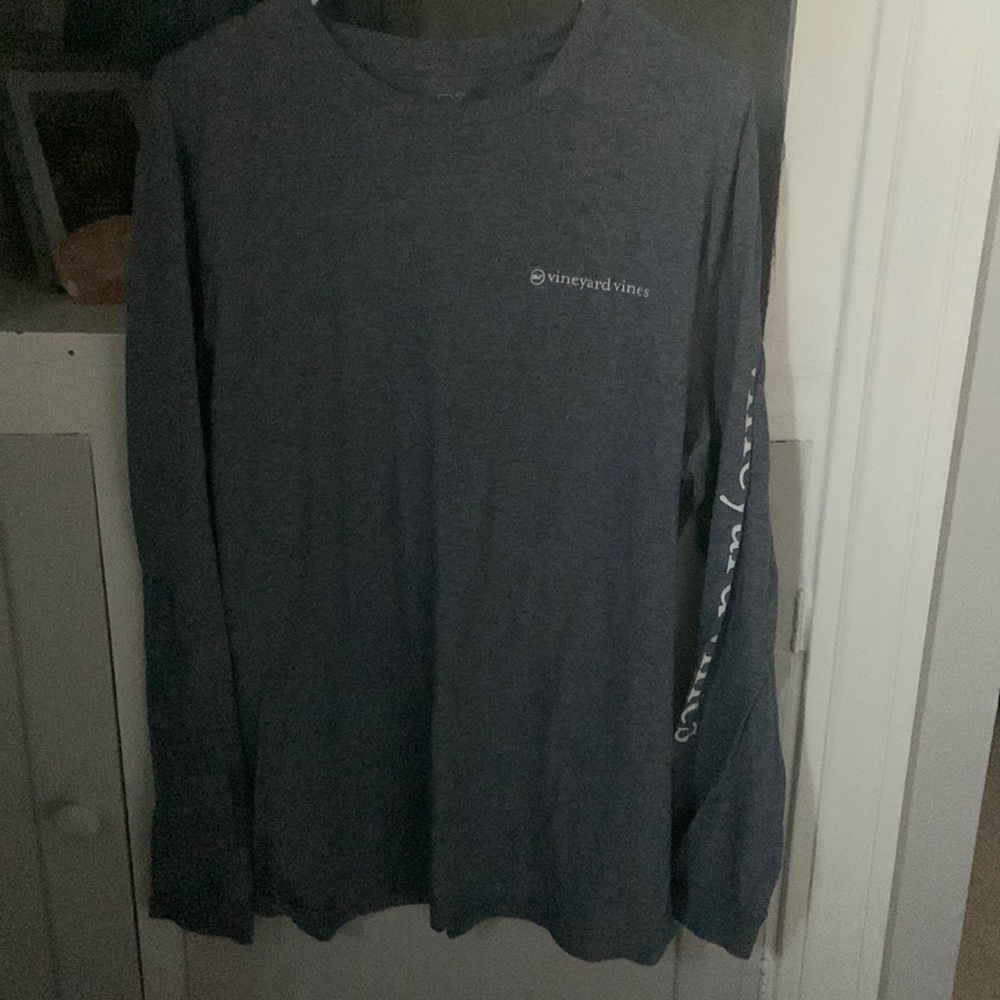 Men’s blue vineyard vines long sleeve